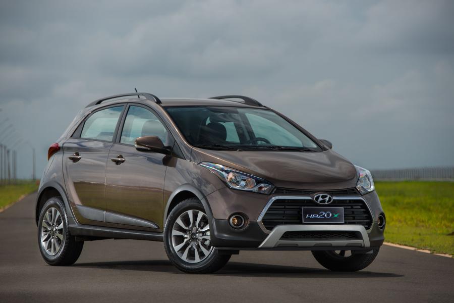  Hyundai HB20X 2015 года  (фото 21 из 25)